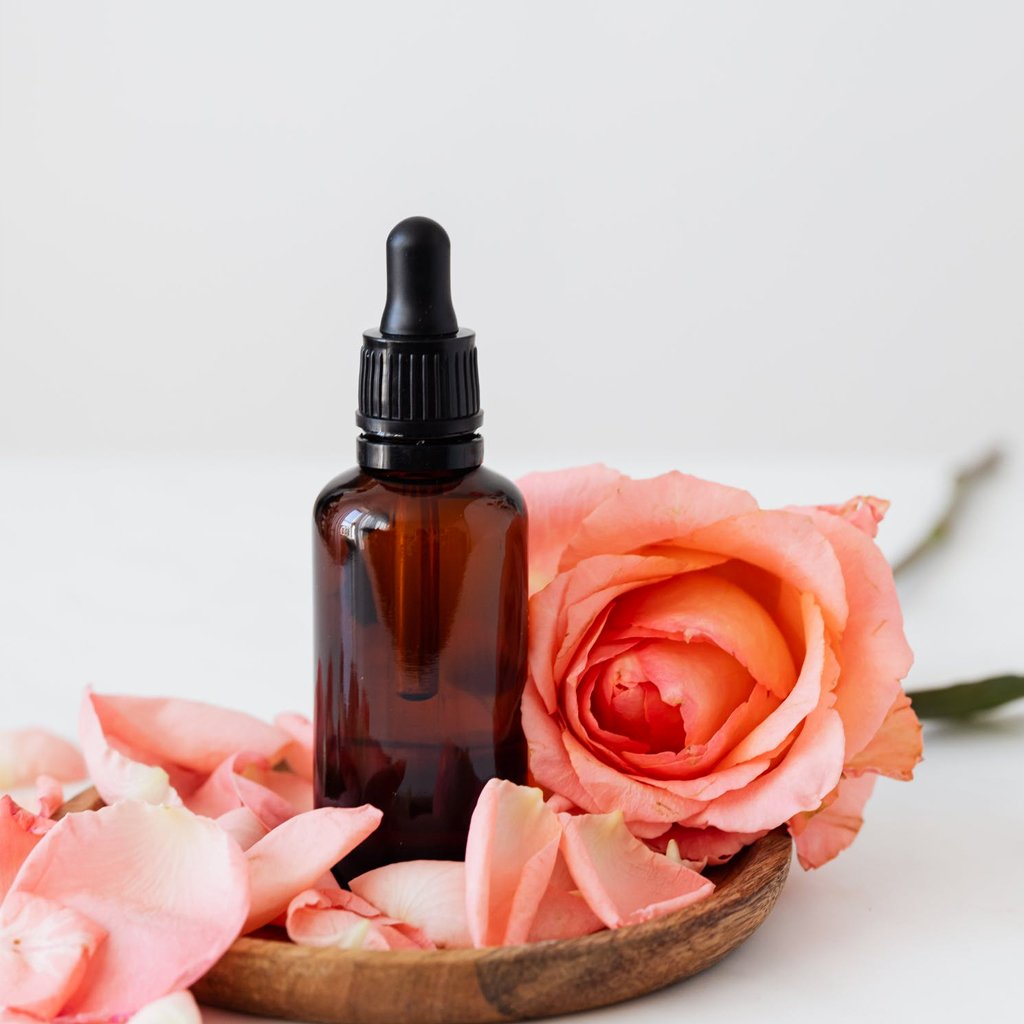 rose essential oil - FOLOLO BEAUTY rose essential oil